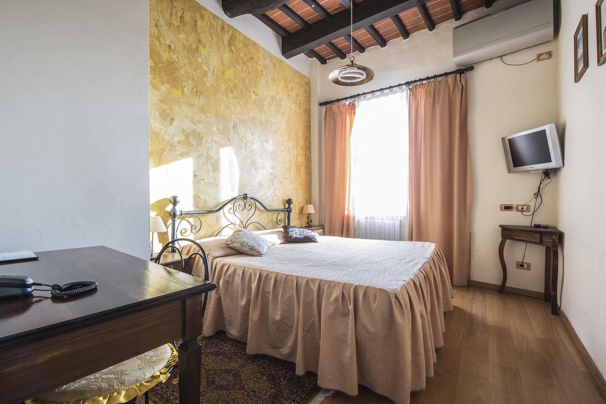 Residenza D'Epoca Locanda Di San Martino เซียนา ภายนอก รูปภาพ