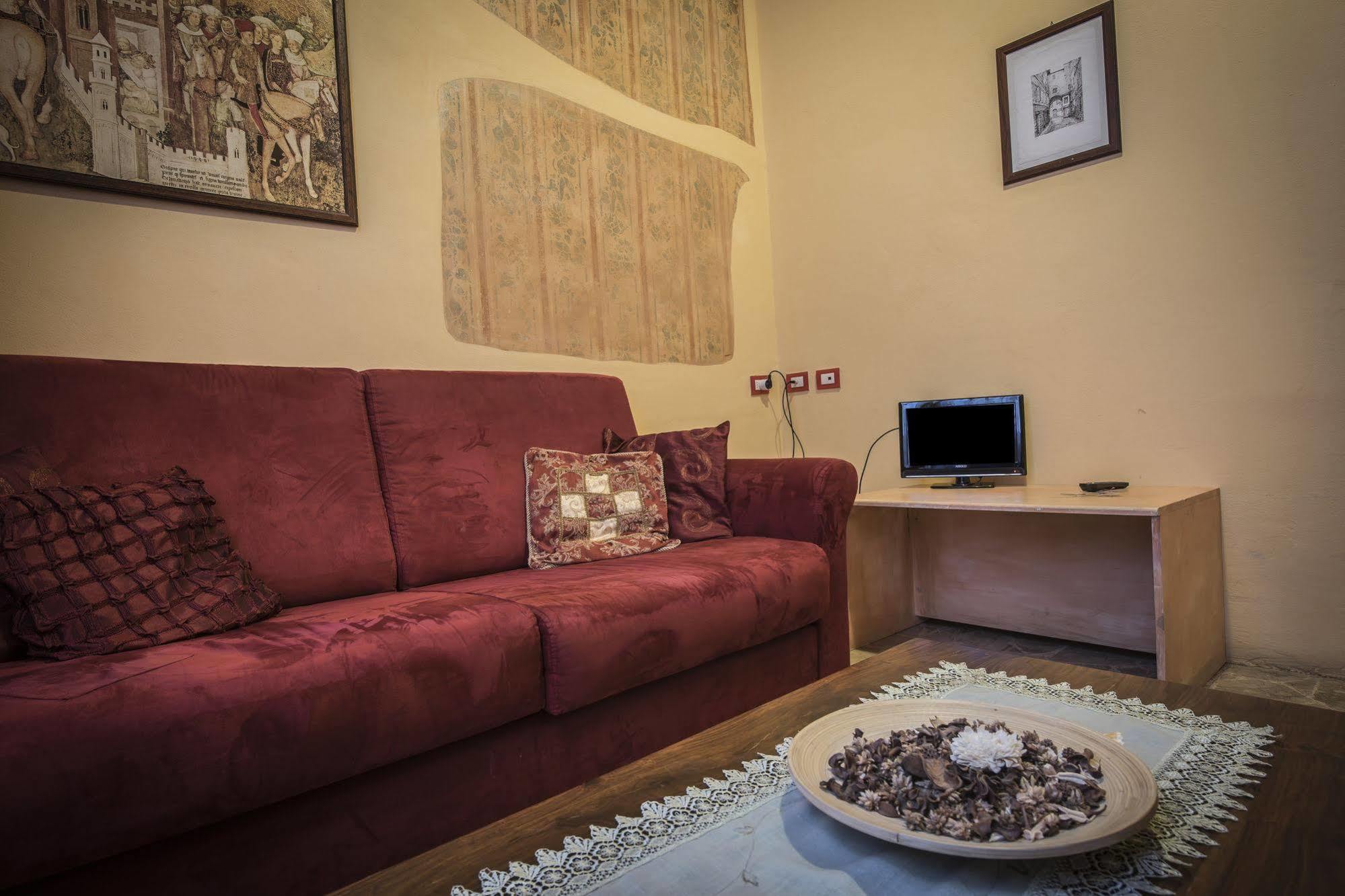 Residenza D'Epoca Locanda Di San Martino เซียนา ภายนอก รูปภาพ