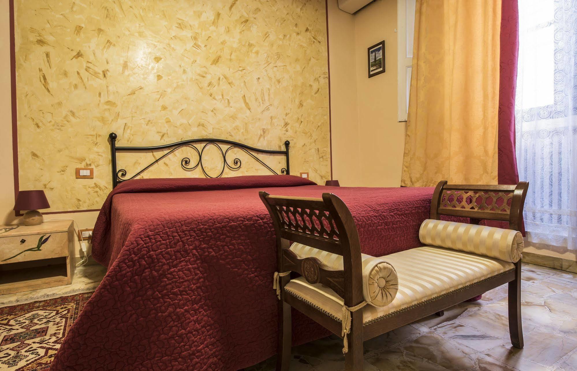 Residenza D'Epoca Locanda Di San Martino เซียนา ภายนอก รูปภาพ