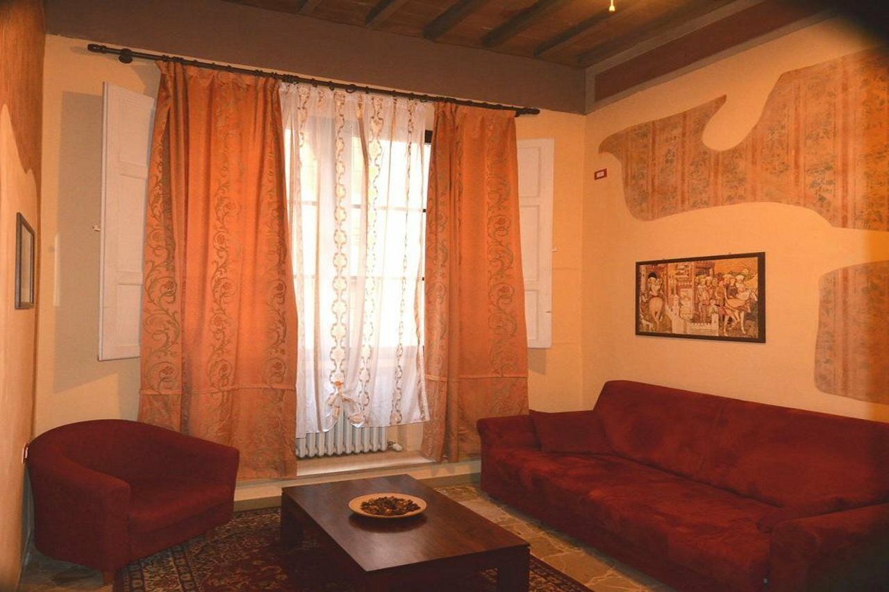 Residenza D'Epoca Locanda Di San Martino เซียนา ภายนอก รูปภาพ
